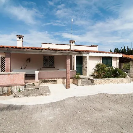 Villa Cardigliano سبيكيا