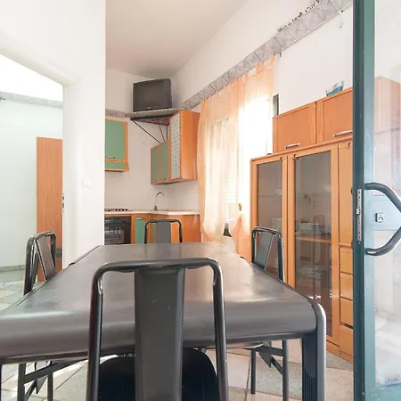 Villa Cardigliano بيت للعطل سبيكيا