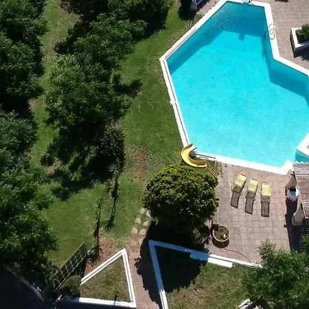 Villa Cardigliano بيت للعطل سبيكيا
